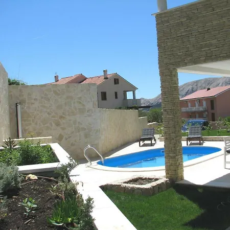 Nyaraló House Sunny Rock